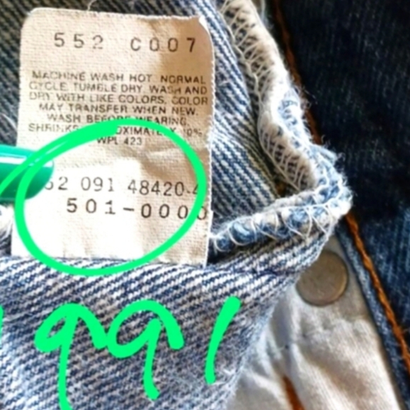 Various Vintage Levi Jeans & shorts in all sizes and styles 501s 550s 517s 505s - Picture 6 of 16